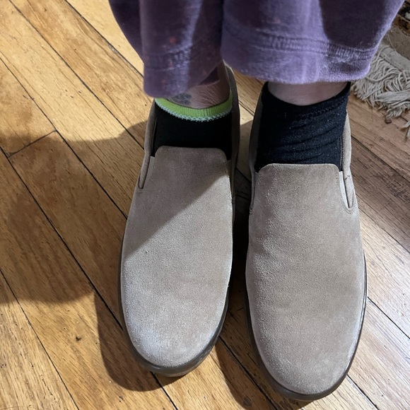 Prada loafers size 39 excellent condition - Picture 3 of 6